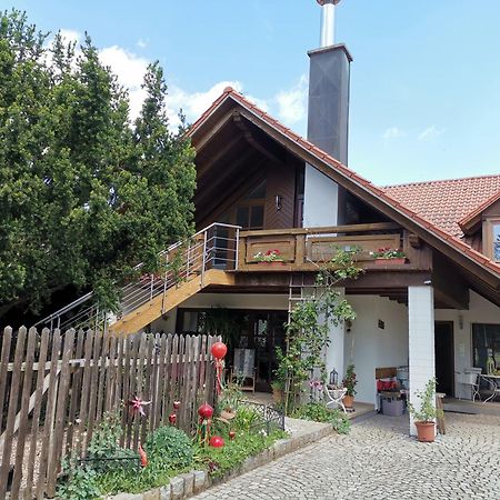Studio Und Apartment Auf Dem Pferdehof Burgpreppach Dış mekan fotoğraf