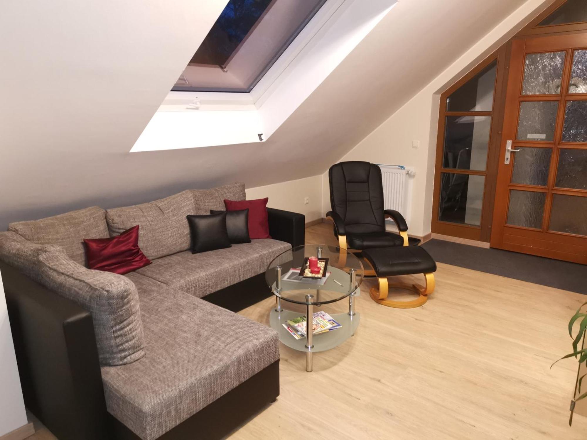 Studio Und Apartment Auf Dem Pferdehof Burgpreppach Dış mekan fotoğraf